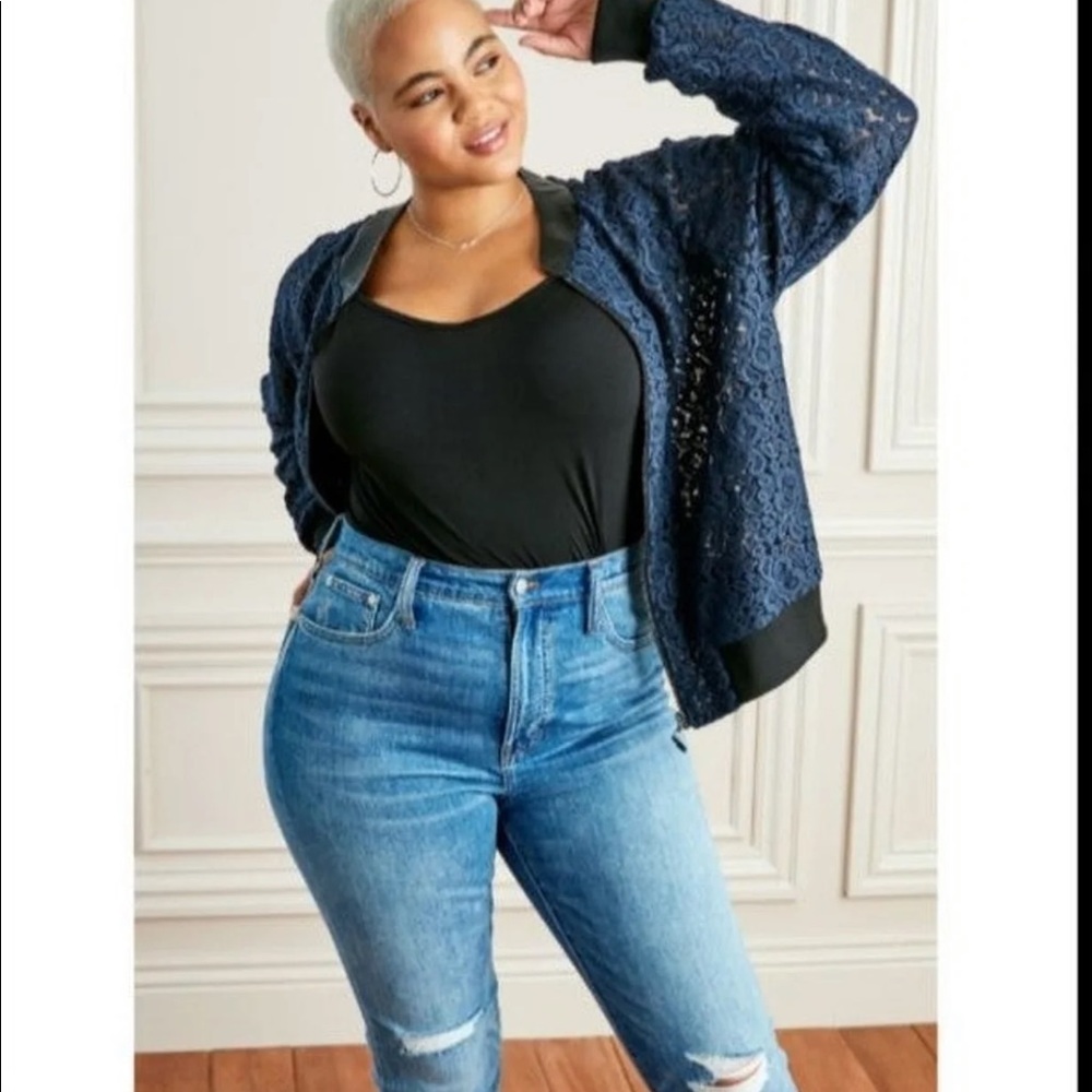NWT Stella & Dot navy lace bomber